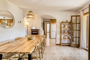 Dining - Villa "Castell Mirto" with Private Pool, Terraces & Wi-Fi (Calonge)
