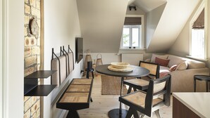 Luksusleilighet, 1 kingsize-seng med sovesofa | Oppholdsområde