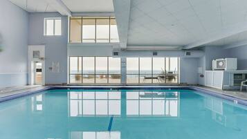 Piscine couverte, piscine chauffée