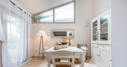 Ferienhaus 'Casa Vacanza Il Bouganville' mit Bergblick, Terrasse und WLAN