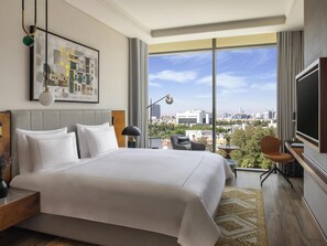 Swiss Signature One Bedroom Apartment | Premium bedding, minibar, individually furnished, laptop workspace - Swissotel Living Jeddah (Jeddah)