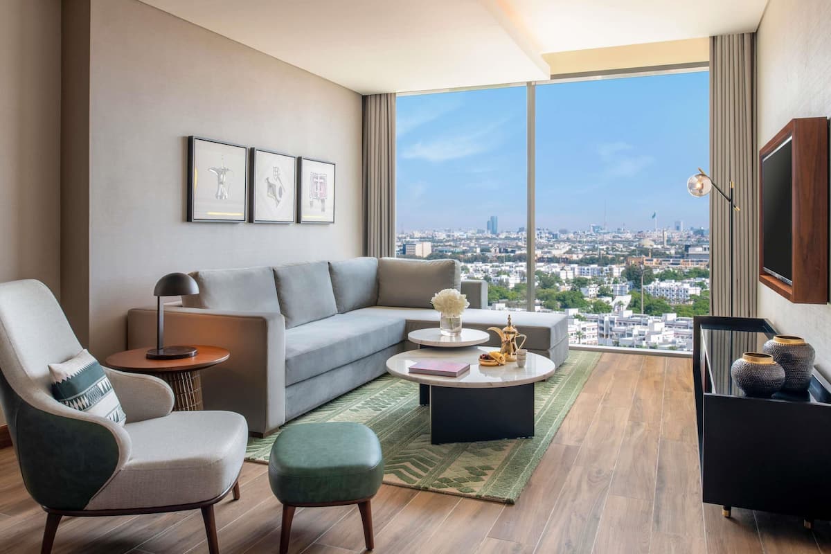 1 bedroom, premium bedding, minibar, individually furnished