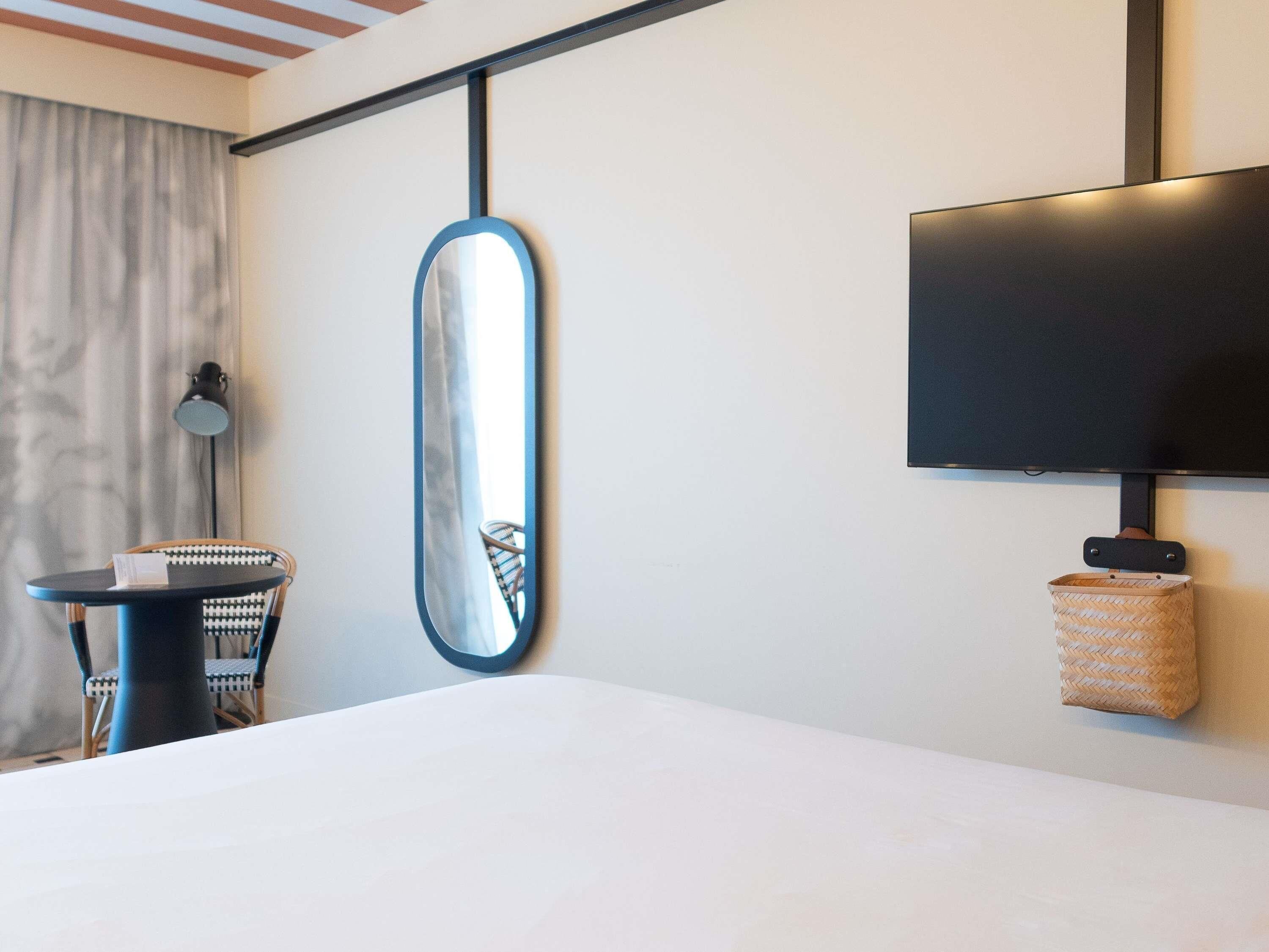 Standard Room, 1 Double Bed | Hypo-allergenic bedding available, desk, laptop workspace