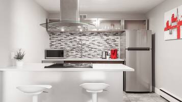 Tủ lạnh, lò vi sóng, lò nướng, bếp nấu