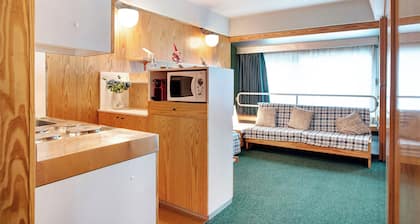 Ferienwohnung "Nives" mit Bergblick, Hallenbad und WLAN