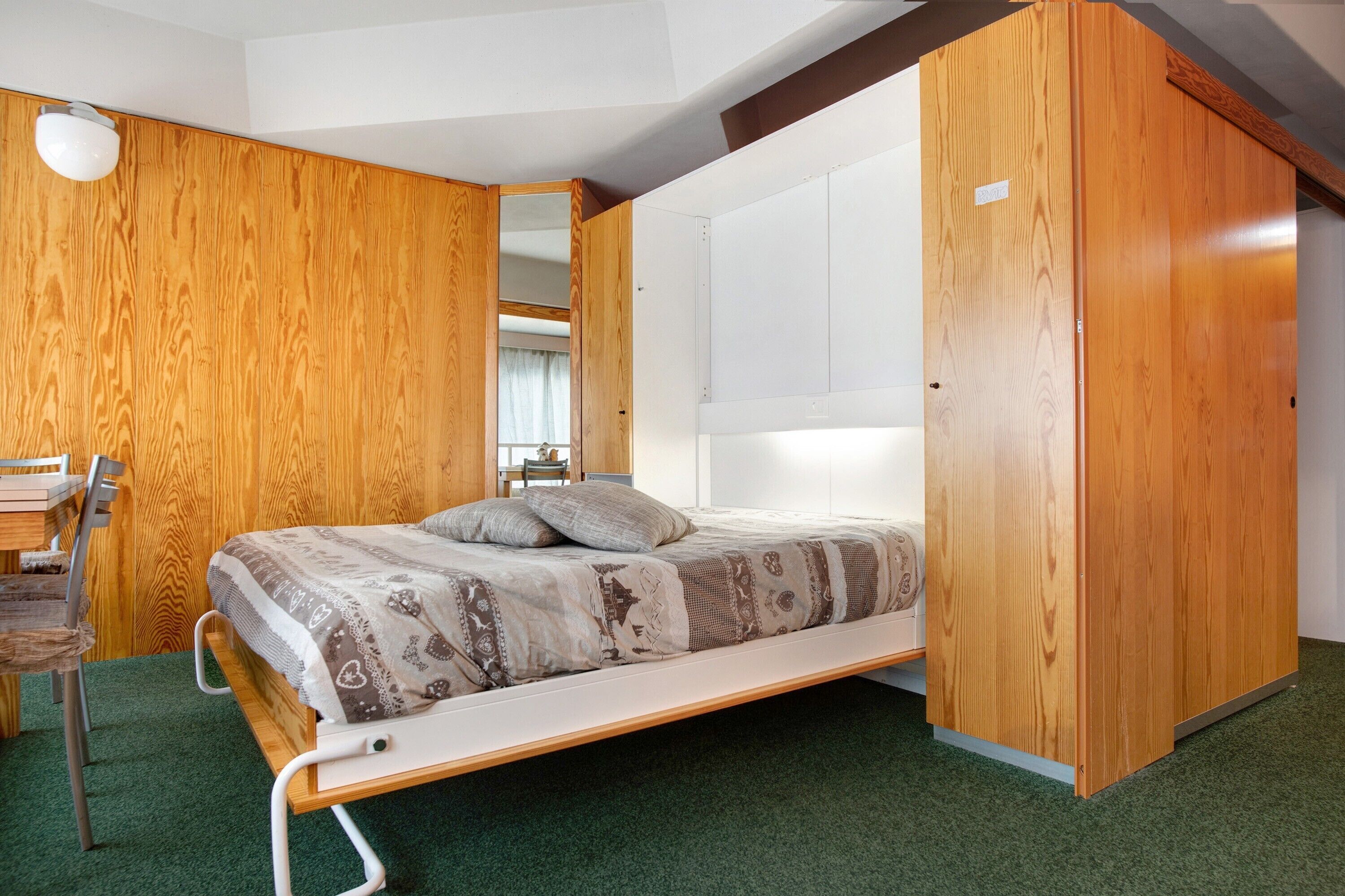 2 bedrooms, free WiFi