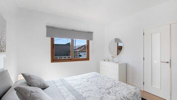 2 chambres, Wi-Fi gratuit, draps fournis