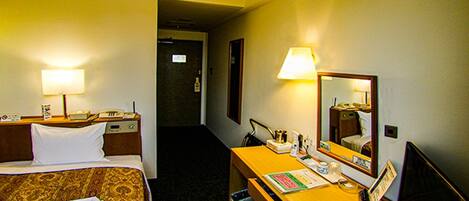 1 Schlafzimmer, Schreibtisch, Bügeleisen/Bügelbrett, kostenloses WLAN