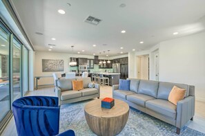 TV, fireplace - Golfer's Oasis w/ Resort-Style Perks in Scottsdale (Scottsdale)