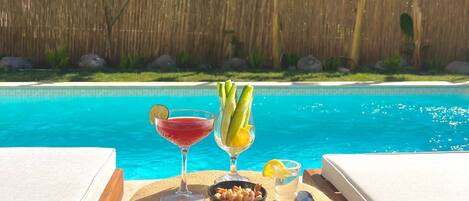 Seasonal outdoor pool