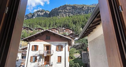 Ferienwohnung "Casa Cecilia tra Bormio e Livigno" mit Bergblick und Balkon