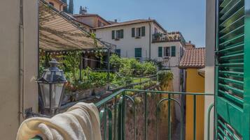 Apartment | 2 bedrooms, WiFi