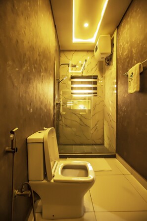 Deluxe Double Room | Bilik Mandi