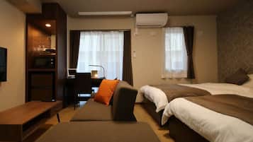 1 bedroom, desk, free WiFi, bed sheets