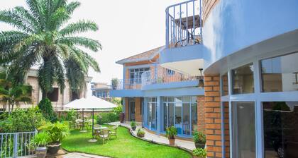 ONE CLICK HOTEL