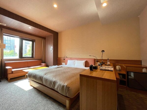 1 bedroom, desk, iron/ironing board, free WiFi - NonSmoking Deluxe Double Bed  Sofa Bed Room O / Sapporo Hokkaidō (Sapporo)