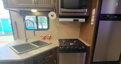 The Parrot Perch! 1 bedroom on Lake Chatuge