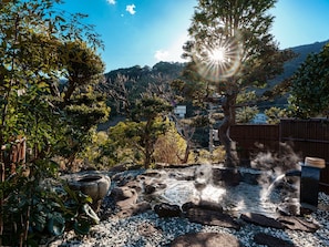 Property grounds - A modern Japanese hot spring inn with an openair bath A relaxing space with a garden / Atami Shizuoka (Atami)