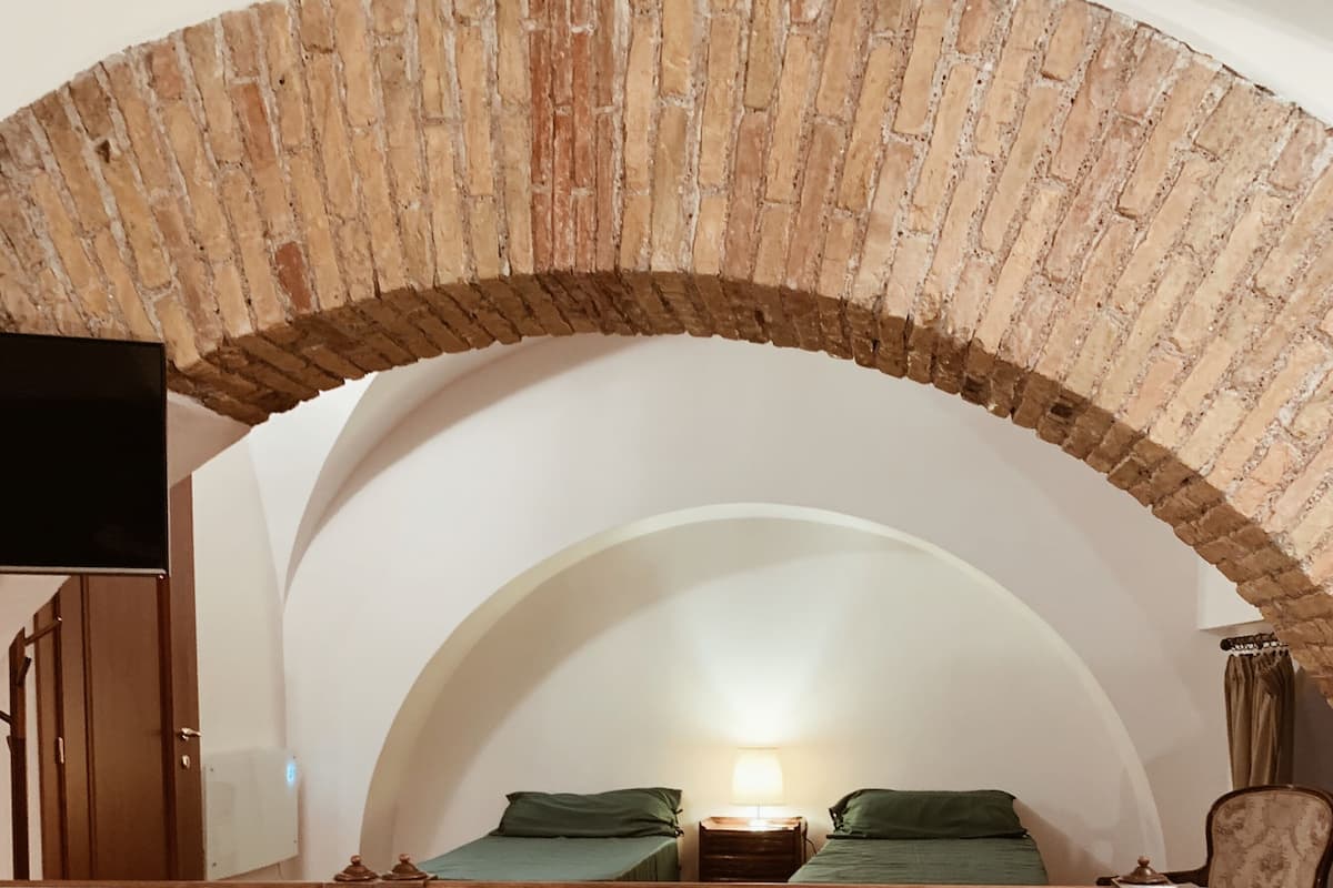 Chambre Deluxe | Literie de qualité supérieure, coffres-forts dans les chambres