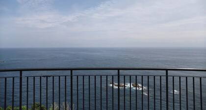 Chartered building 5 minutes walk to the lightho / Higashimuro-gun Wakayama