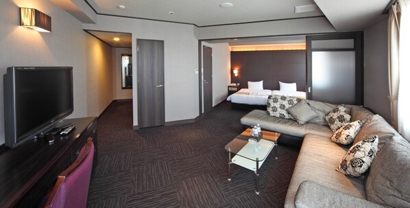 TV - Suite room only Recommended for couples and fami / Sakai Ōsaka (Sakai)