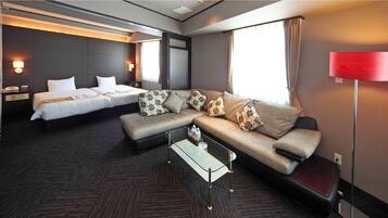 1 bedroom, desk, free WiFi, bed sheets