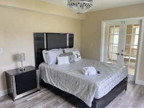 3 camere, ferro/asse da stiro, Wi-Fi gratuito, lenzuola