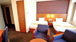 1 habitación, escritorio, wifi gratis y ropa de cama 