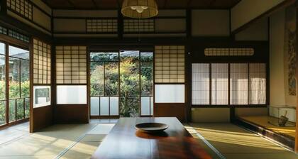 Healing and Creation Building Rental Whale Annex / Onomichi Hiroshima