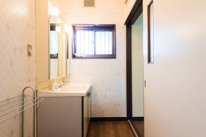 Hair dryer, towels - Private Comfortable tatami room with Japanesestyle art someya / Kyoto Kyōto (Kyoto)
