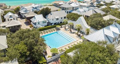 Carriage House w/Tesla Charger | Steps to Coquina Pool & Beach Access | 3 Bikes