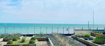 Beautiful Apartment on Ramsgate Sea-front