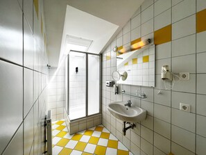 Bathroom - Bed and Breakfast Eder (Sankt Urban)