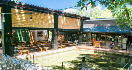 Log style twin type pet OK / Gujo Gifu