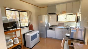 Fridge, microwave, cookware/dishes/utensils