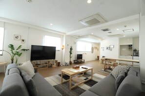 TV, DVD player - RIVER SUITES TWO 10 peopleWiFi / Hiroshima Hiroshima (Hiroshima)