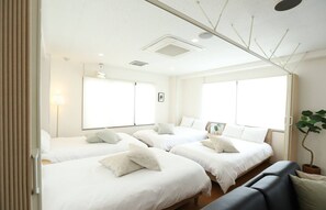 1 bedroom, desk, free WiFi, bed sheets