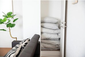 Interior - RIVER SUITES ONE 10 peopleWiFi / Hiroshima Hiroshima (Hiroshima)