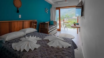 Deluxe Room | Individually decorated, individually furnished, soundproofing, free WiFi