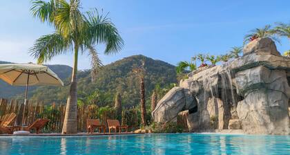 Mandala Beach Hotel
