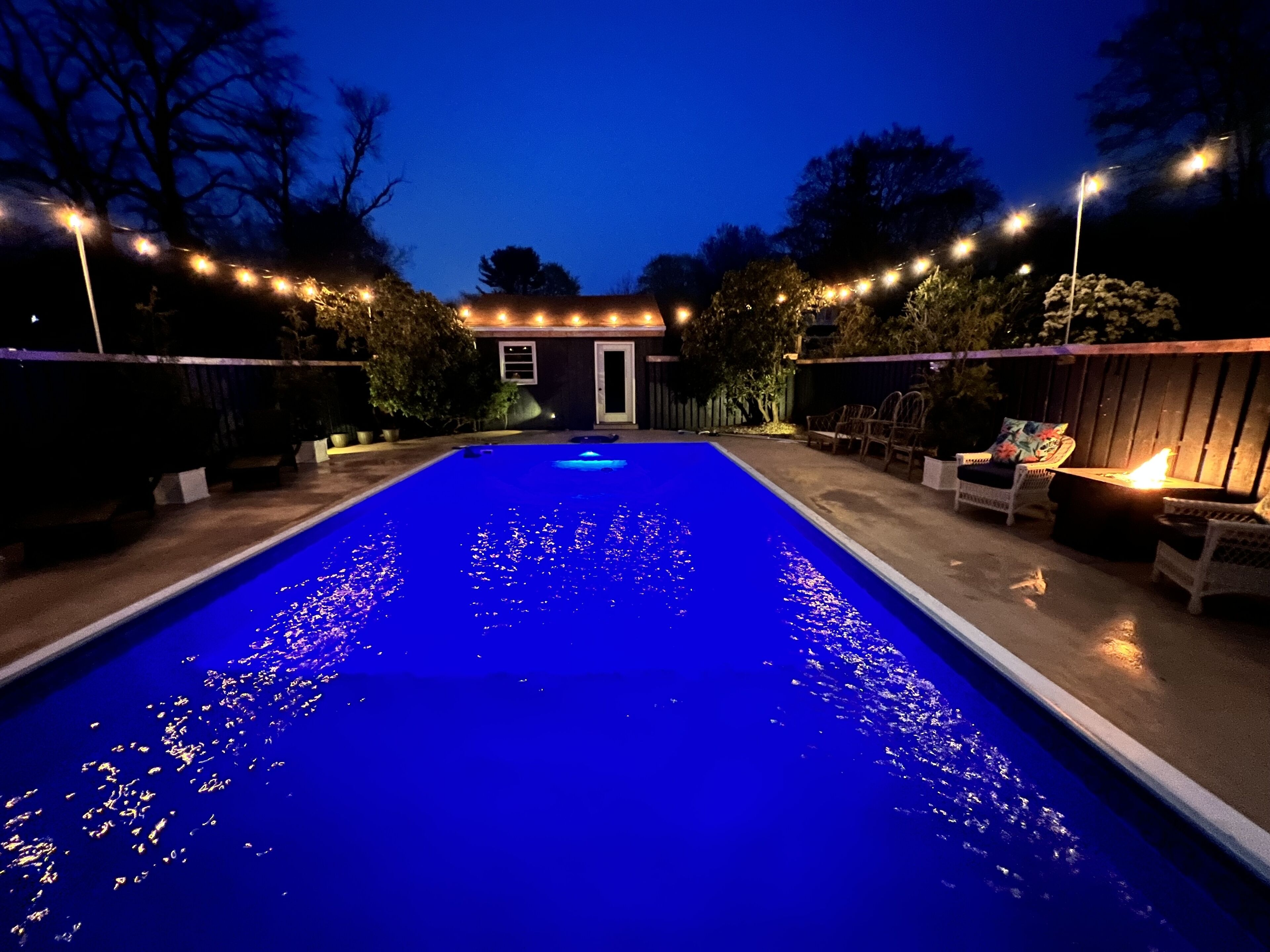 Spacious House with POOL and patio near beaches