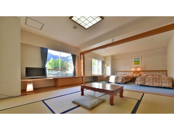 1 bedroom, desk, iron/ironing board, free WiFi - Upgraded Japanese and Western room 1 night 2 me / Kitaazumi-gun Nagano (Kitaazumi-gun)