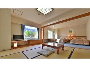 1 chambre, bureau, fer et planche à repasser, Wi-Fi gratuit