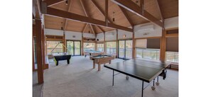 Games room - Deer Park 3bd/3bath sleeps 12, NEW AC!  (North Woodstock)