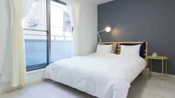 4 bedrooms, desk, free WiFi, bed sheets