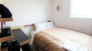 1 chambre, bureau, fer et planche à repasser, accès au Wi-Fi (inclus)