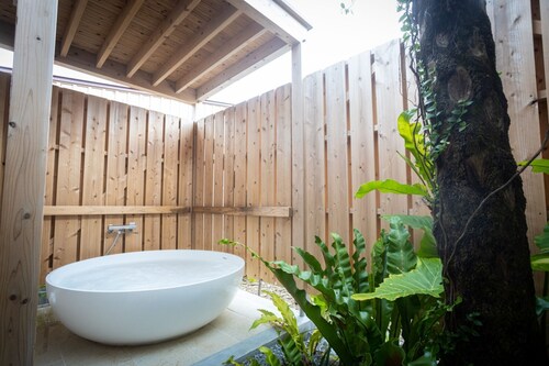 Villa Muse Okinawa Suite No4 / Nago Okinawa