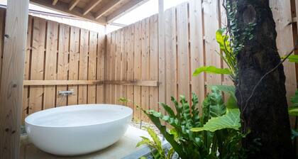 Villa Muse Okinawa Suite No4 / Nago Okinawa