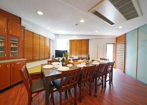 Dining - Privately reserved 162 party is possible 3 bedr - Ryoma THE TOWER / Taito-ku Tokyo (Taito-ku)