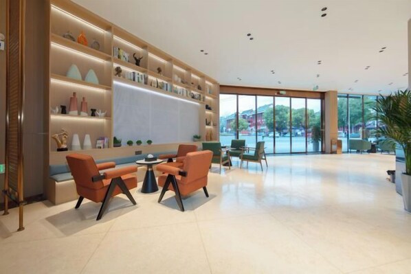 Interior - Tongren Grand Hotel (Tongren High-speed Railway Station Ancient City Pedestrian Street Branch) (Tongren)